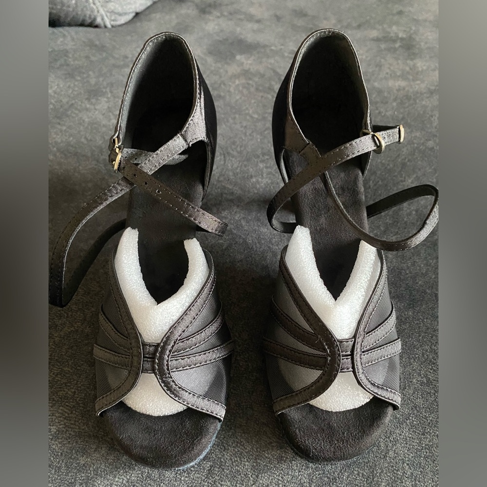 Black ballroom dancing shoes